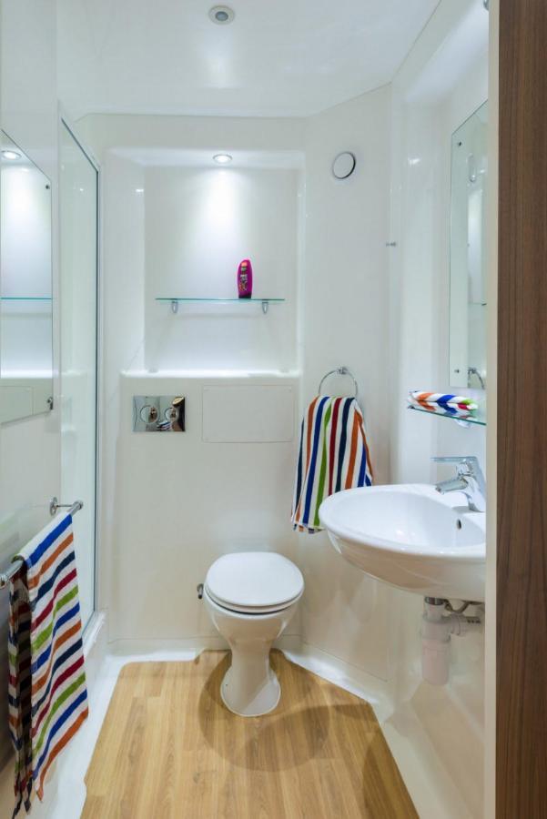Zeni 3 Bed Apartment In Central Эксетер Экстерьер фото