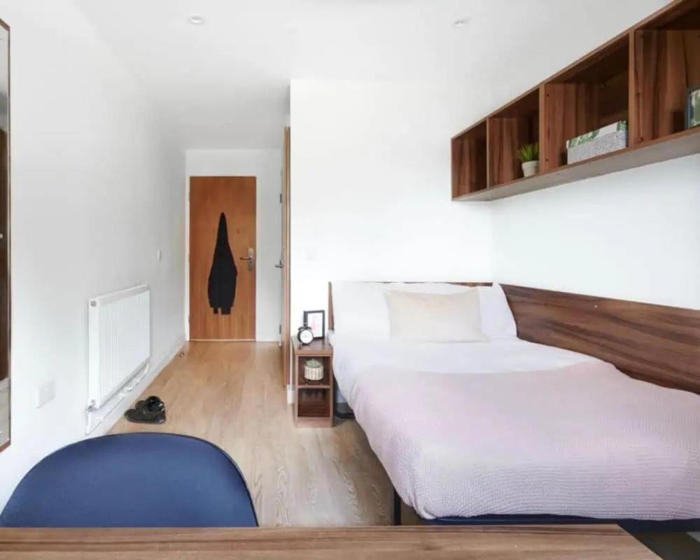Zeni 3 Bed Apartment In Central Эксетер Экстерьер фото